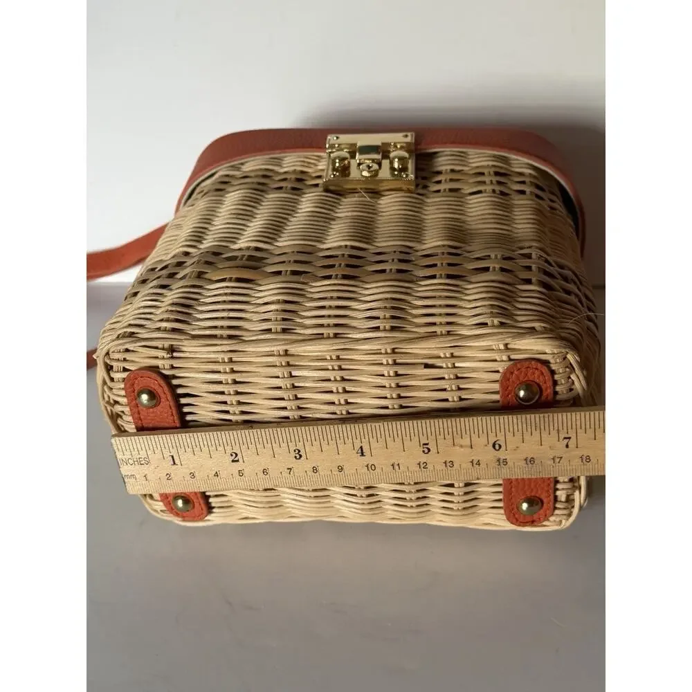 Tommy Bahama Wicker North South Shoulder Bag Orange Tan Rattan Crossbody *READ